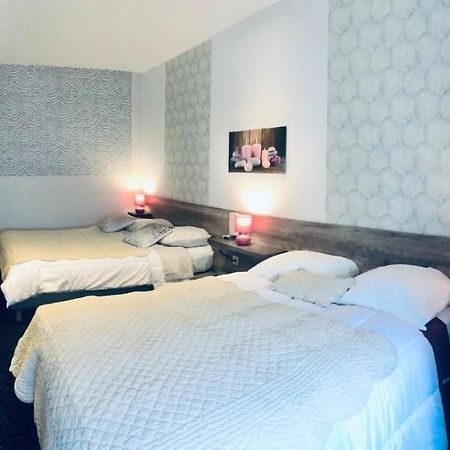Hotel Le Kamelia Salles  Dış mekan fotoğraf