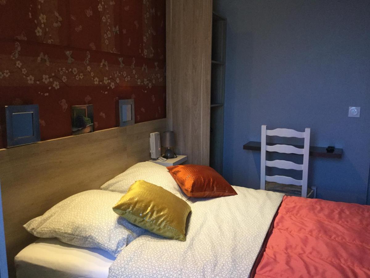 Hotel Le Kamelia Salles  Dış mekan fotoğraf