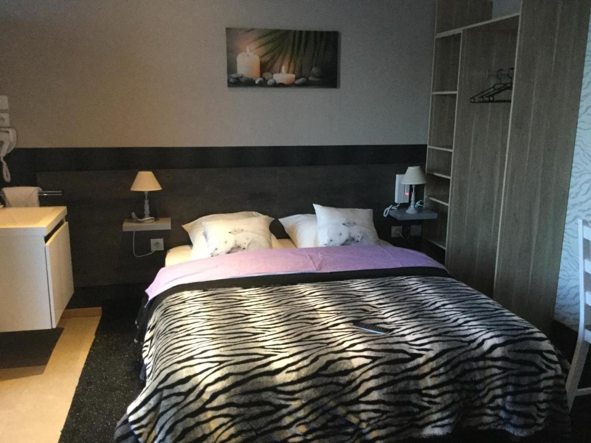 Hotel Le Kamelia Salles  Dış mekan fotoğraf