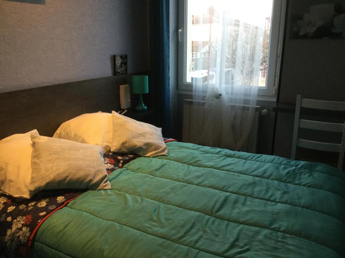 Hotel Le Kamelia Salles  Dış mekan fotoğraf