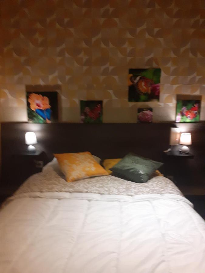 Hotel Le Kamelia Salles  Dış mekan fotoğraf