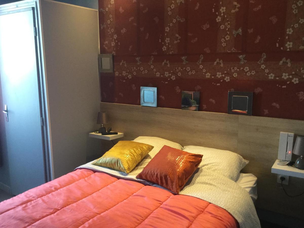 Hotel Le Kamelia Salles  Dış mekan fotoğraf